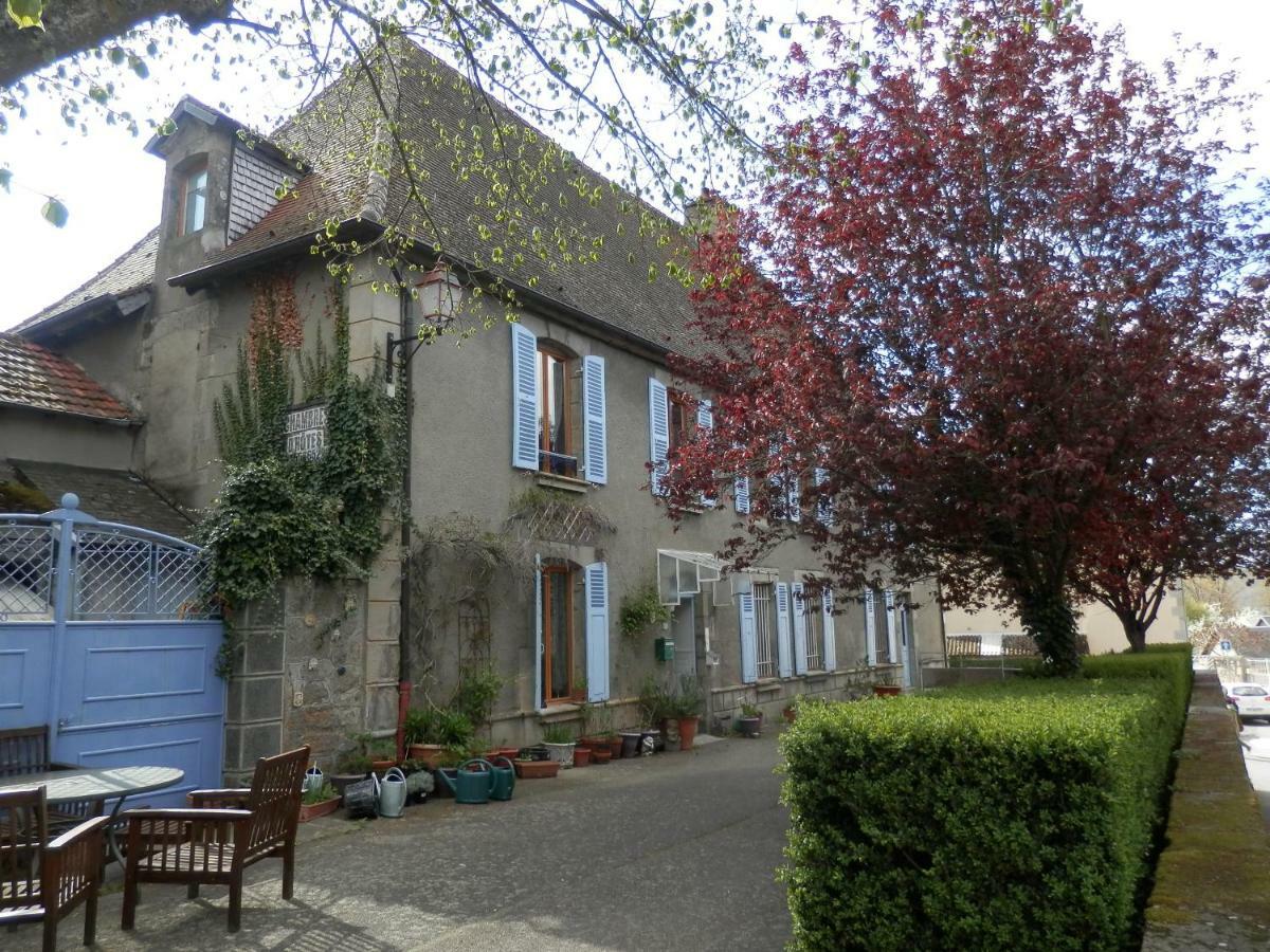 3 Place Des Arbres, Chambres D'Hotes, Felletin Exterior photo