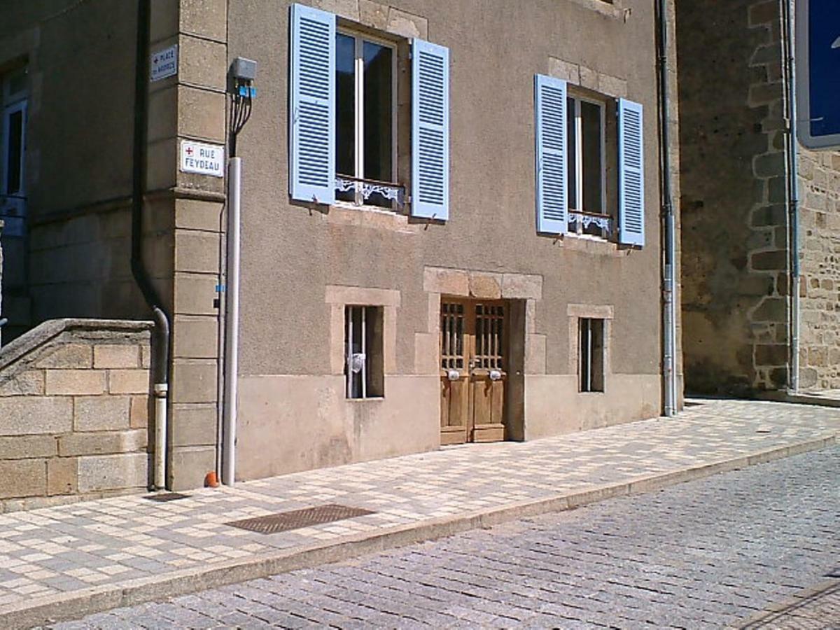 3 Place Des Arbres, Chambres D'Hotes, Felletin Exterior photo